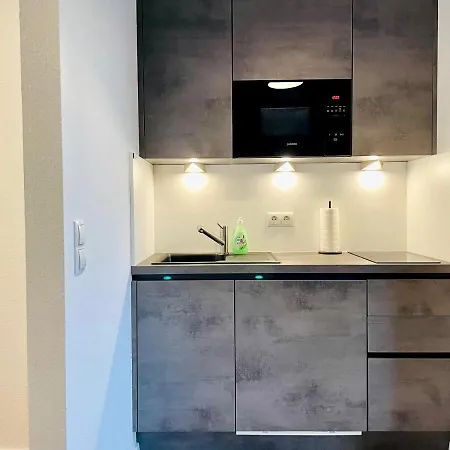 Klassen - Exklusives Am Hbf - Kueche, Netflix, Kingsizebett Appartement