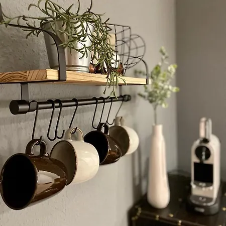 Klassen - Exklusive Am Hbf - Kueche, Netflix * Koblenz (Rhineland-Palatinate)