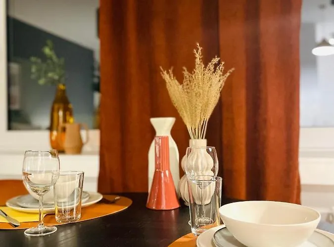 Klassen - Exklusive Am Hbf - Kueche, Netflix * 코블렌츠