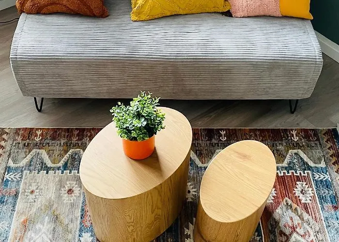 Klassen - Exklusive Am Hbf - Kueche, Netflix